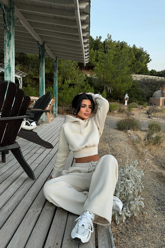 Krem Scarf Kapşonlu Eşofman Takım ATE-3695 - EYYO