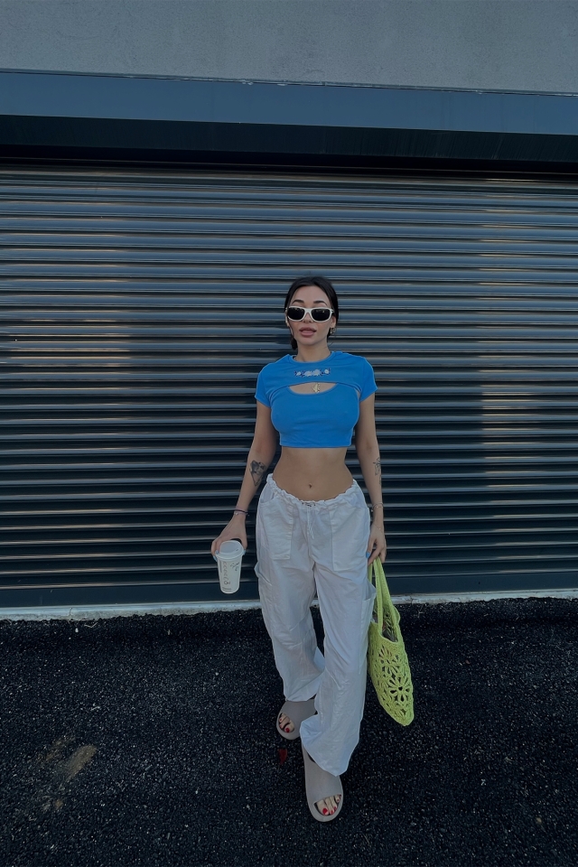 Mavi Önü Baskılı Crop Top ATE4960
