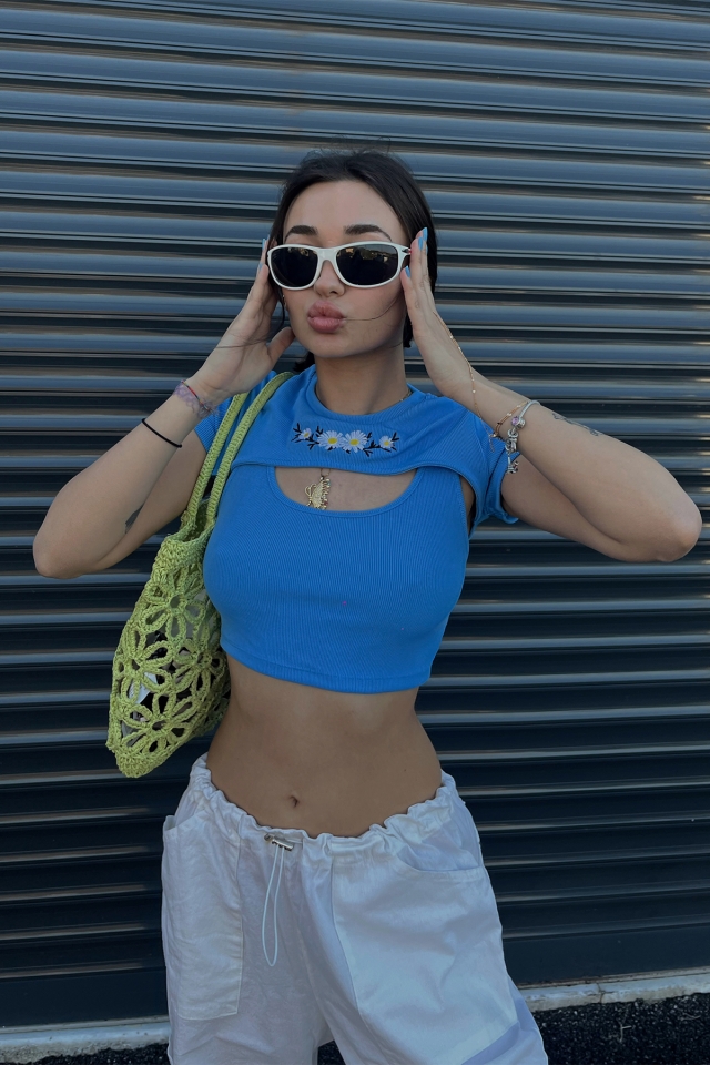 Mavi Önü Baskılı Crop Top ATE4960