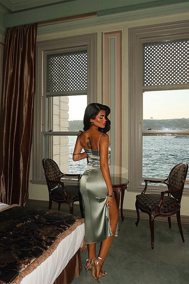 Mint Yeşili Saten Mini Elbise 