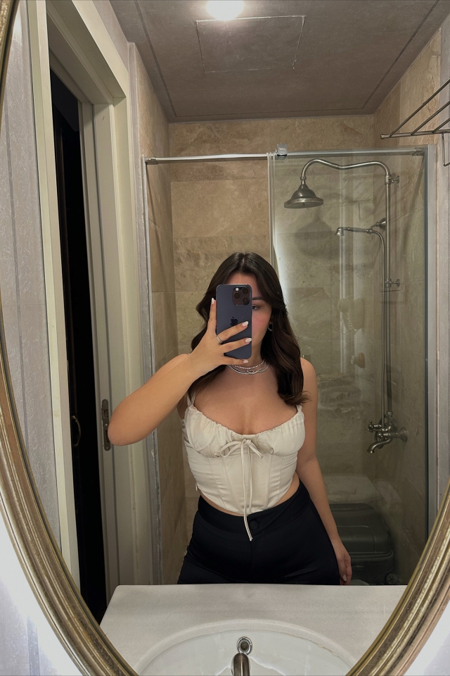 Önden Bağlamalı Crop Top