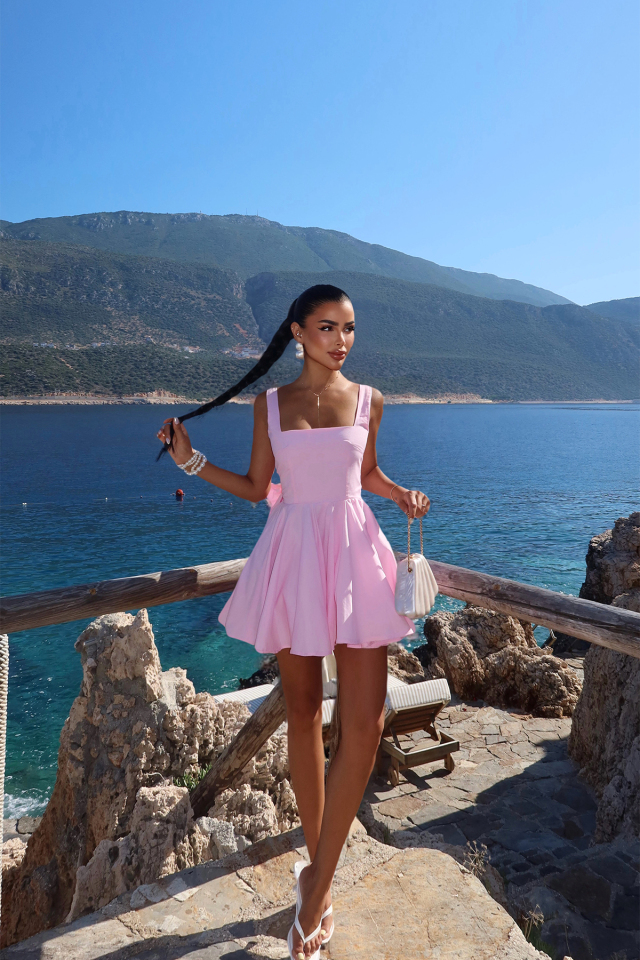 Pembe Nolan Arkası Fiyonk Detaylı Mini Elbise ATE-2947