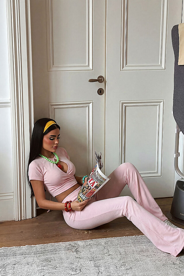 Pembe Titti Takım