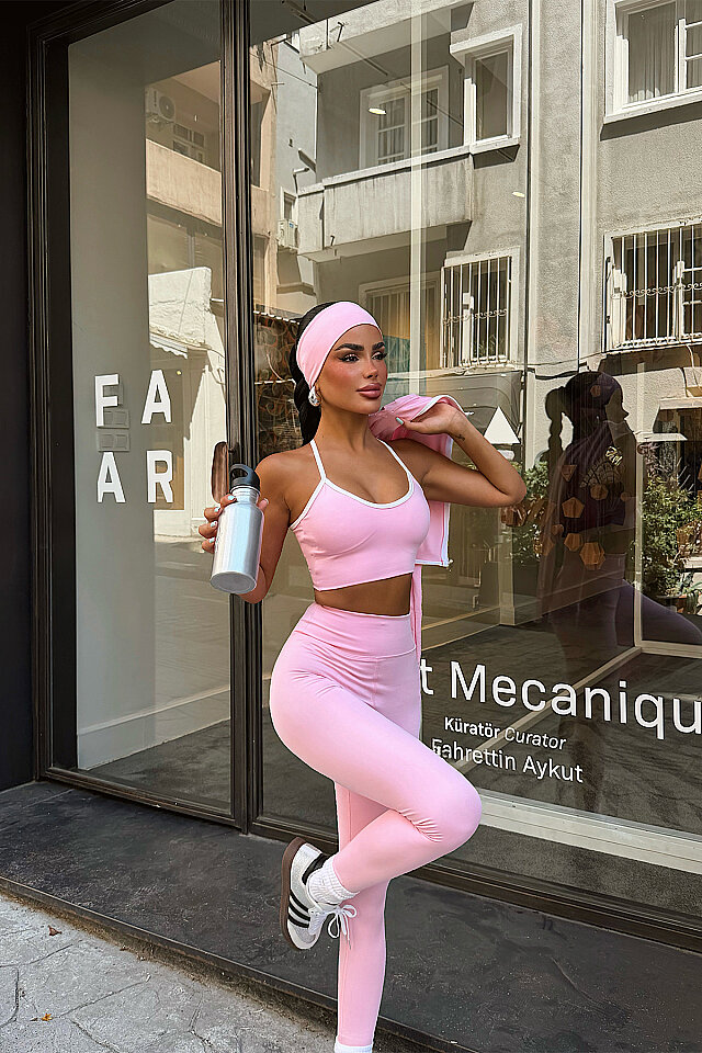 Pembe Velocity 7 Li Yoga Set