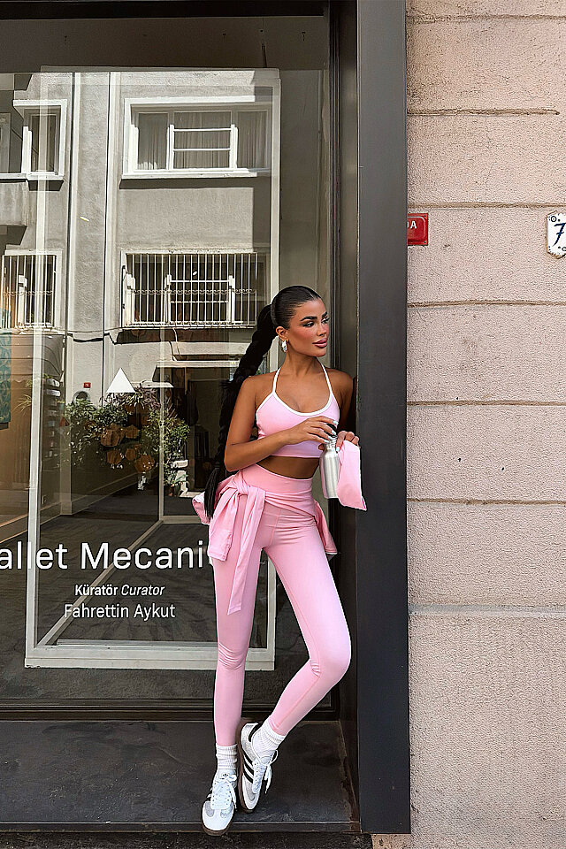 Pembe Velocity 7 Li Yoga Set