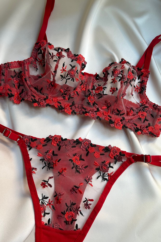 Red Flower Detail Underwear ATE-1678