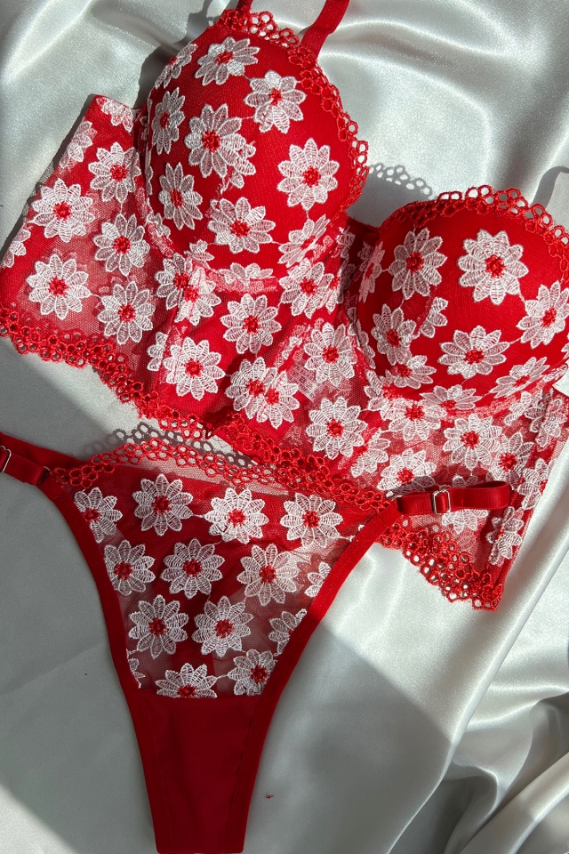 Red Flower Detail Underwear ATE5184 - EYYO