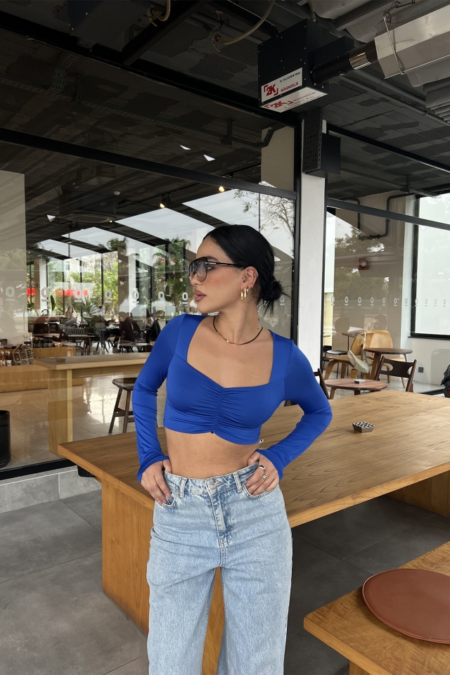 Saks Önü Büzgülü Crop Top ATE2600