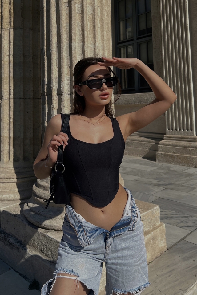 Siyah Askılı Crop Top ATE3892