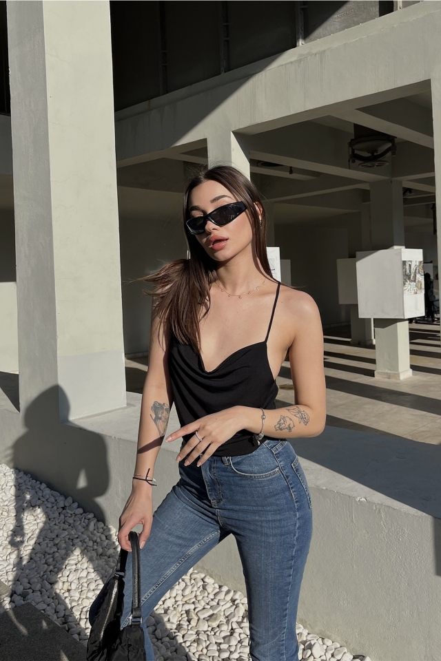 Siyah Askılı Crop Top ATE5165