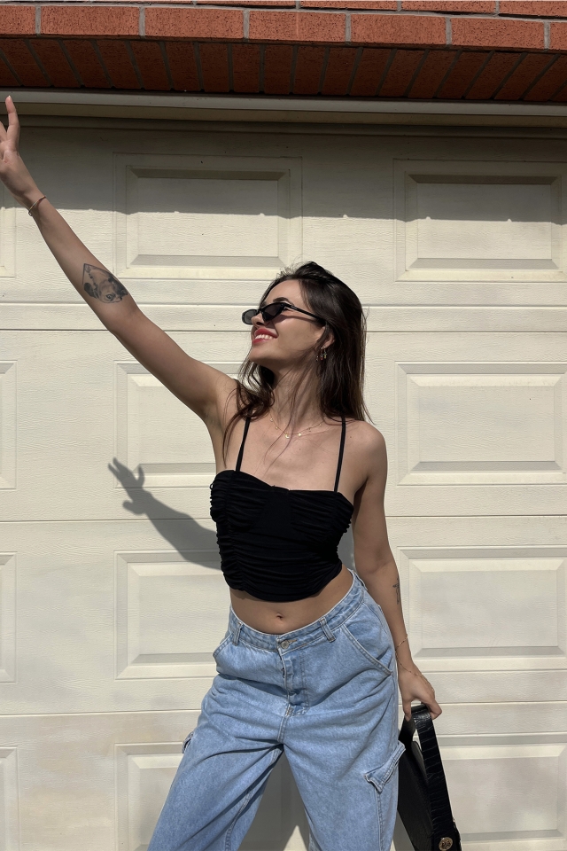 Siyah Askılı Crop Top ATE6485