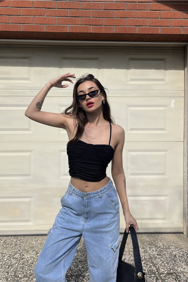 Siyah Askılı Crop Top ATE6485