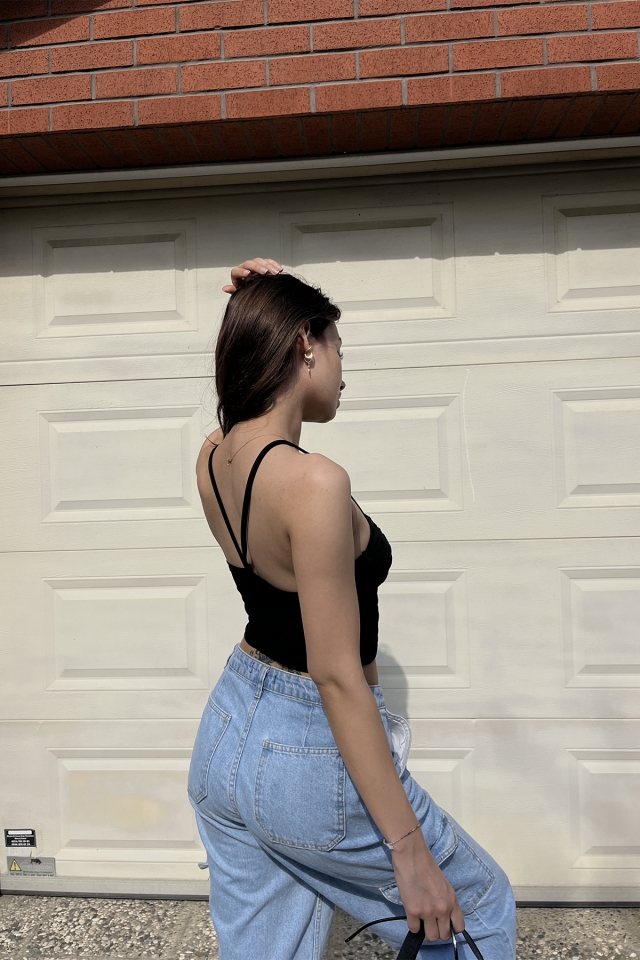 Siyah Askılı Crop Top ATE6485