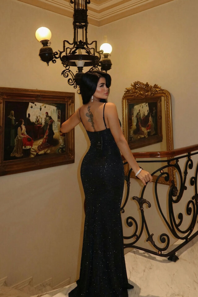 Siyah Gorria Elbise