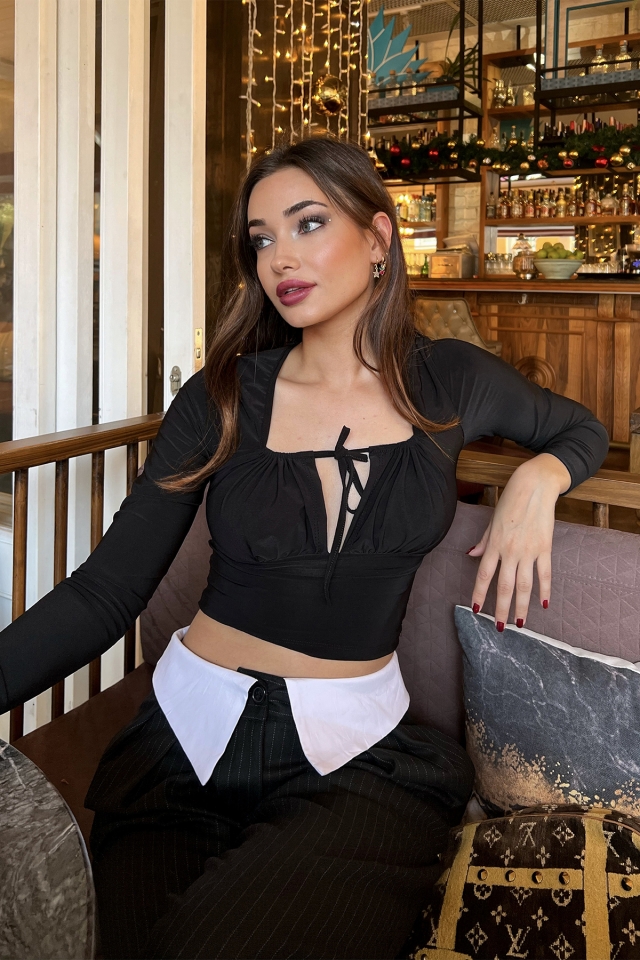 Siyah Bağlamalı Crop Top ATE3147