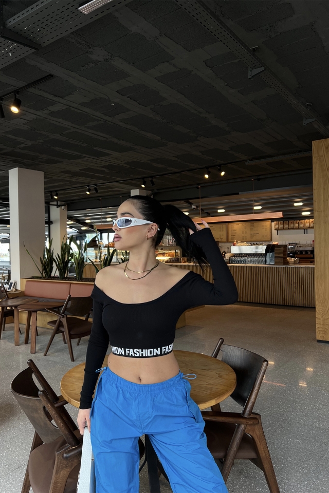 Siyah Baskılı Crop Top ATE3455