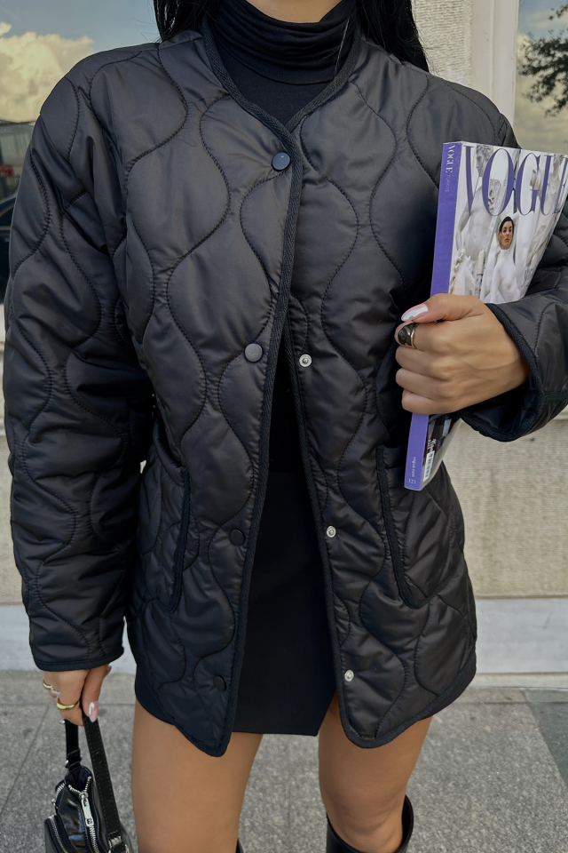 Siyah Cep Detay Kapitone Ceket (1)