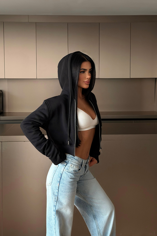 Siyah Caiden Crop Hırka