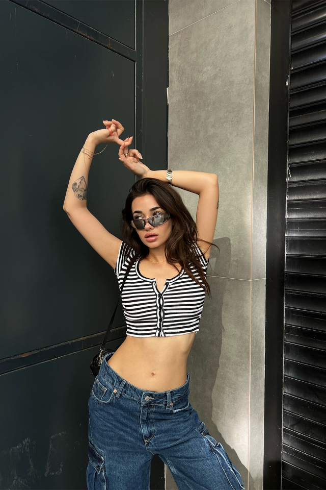 Düğme Detay Crop Top ATE6975 - KARABAY
