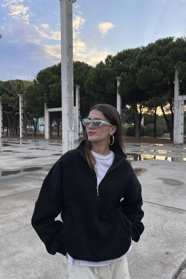 Siyah Fermuar Detay Oversize Sweat