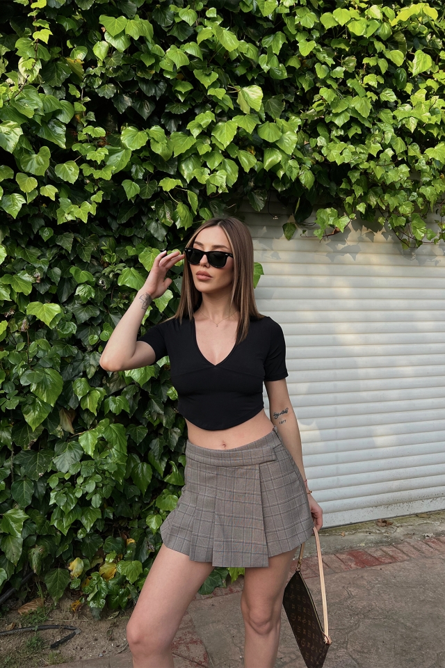 Siyah Gömlek Yaka Crop Top ATE6424 (1)