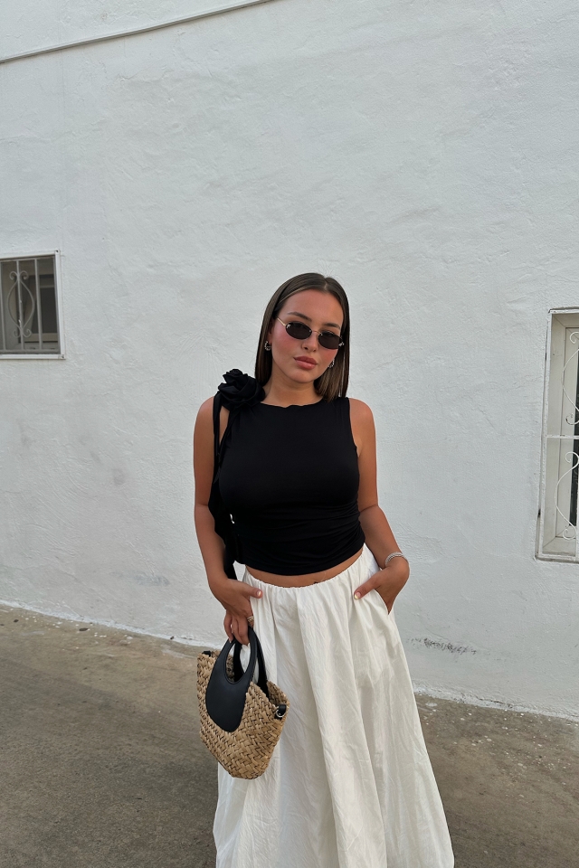 Siyah Gül Detay Crop Top ATE7892