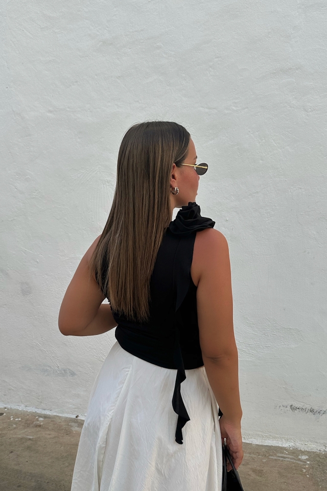 Siyah Gül Detay Crop Top ATE7892