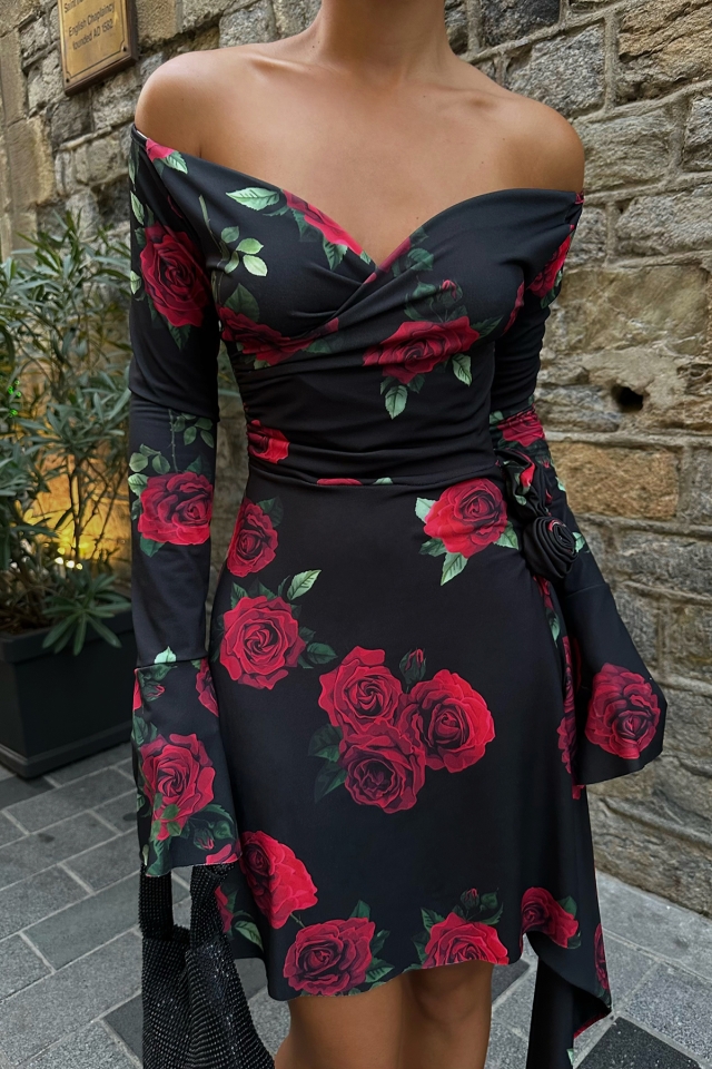 Siyah Gül Detay Mini Elbise ATE8204