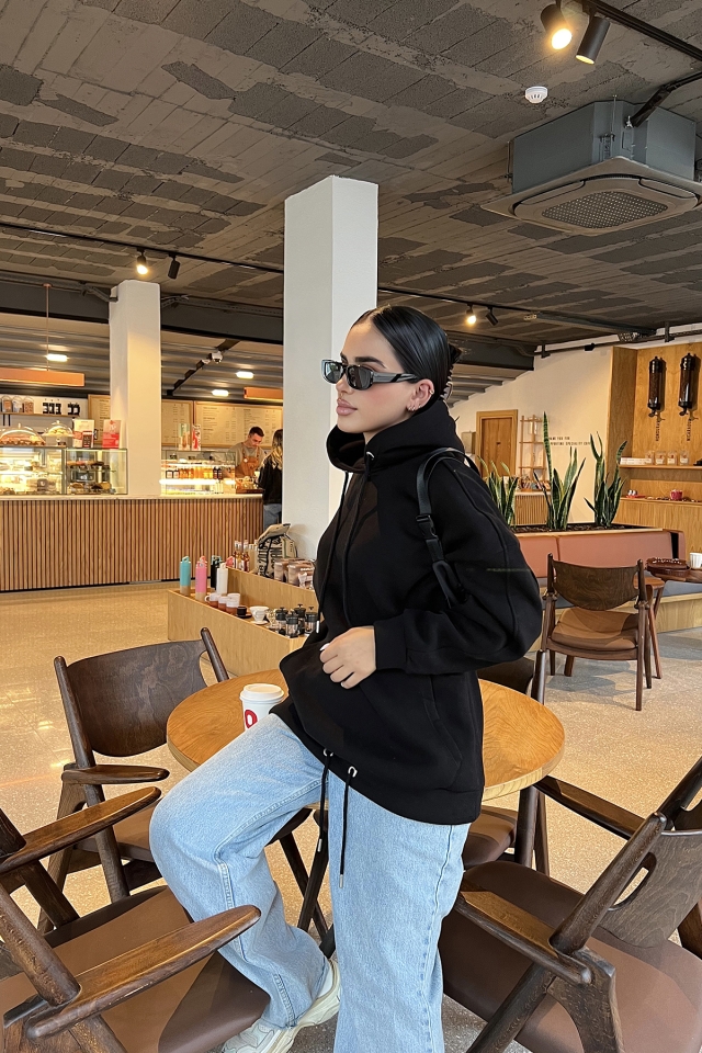 Siyah Kapşonlu Sweat ATE1975