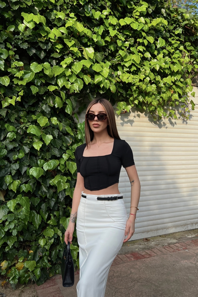 Siyah Kare Yaka Crop Top ATE6408