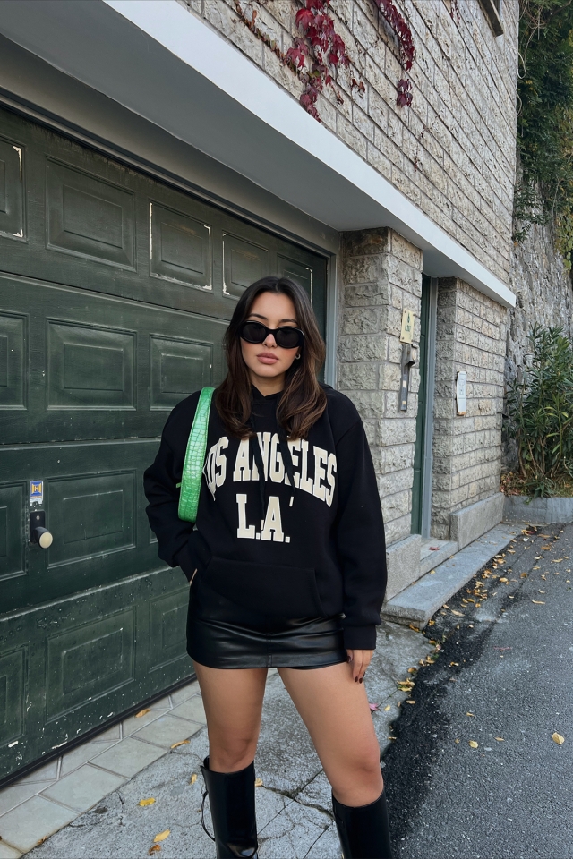 Siyah Los Angeles Baskılı Sweat ATE2502
