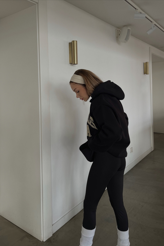 Siyah Los Angeles Baskılı Sweat ATE2502
