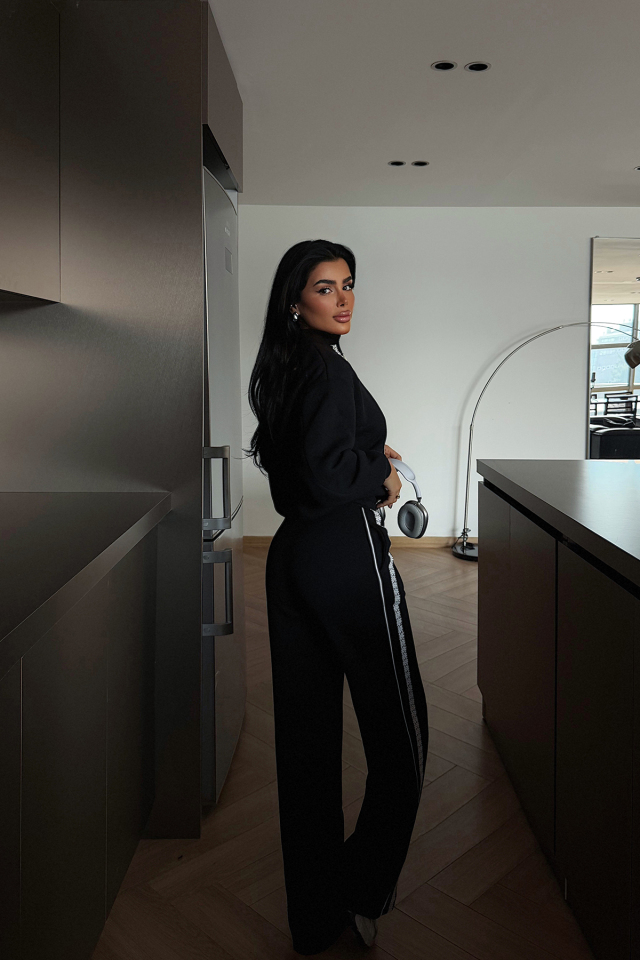 Siyah Margo Dantel Detaylı Eşofman Takım ATE-4145