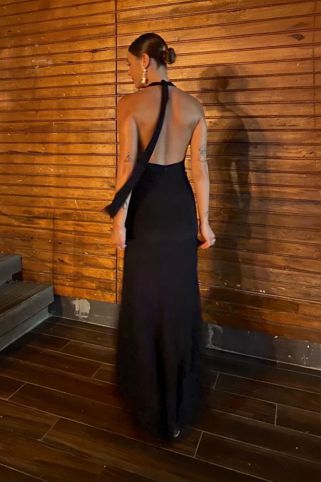 Zola Siyah Maxi Boy Yırtmaçlı Elbise TWL3