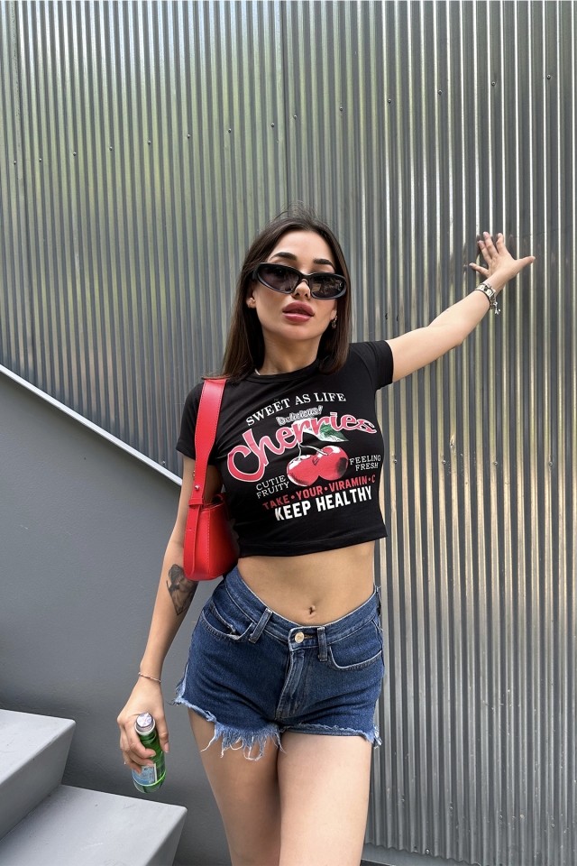 Siyah Önü Baskılı Crop Top ATE7324