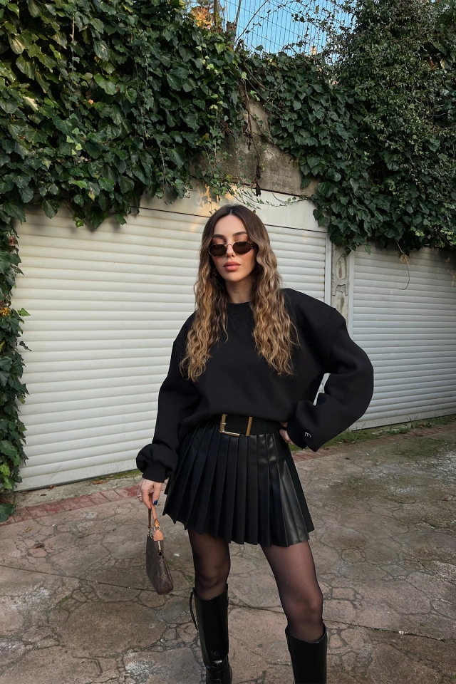 Siyah Oversize Basic Sweat ATE3132