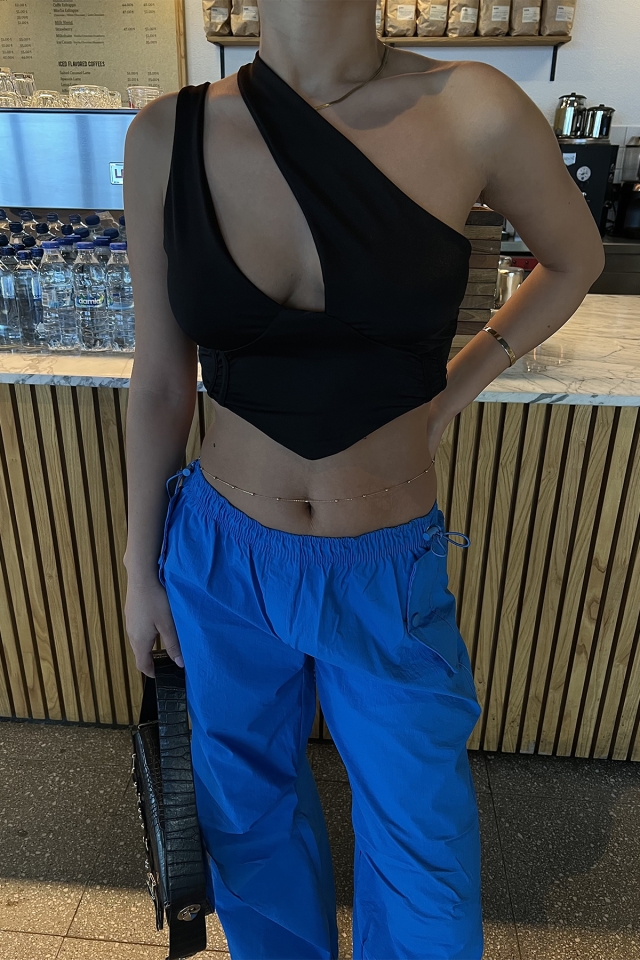 Siyah Pencere Detay Crop Top ATE3286