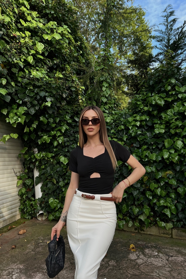 Siyah Pencere Detay Crop Top ATE6418