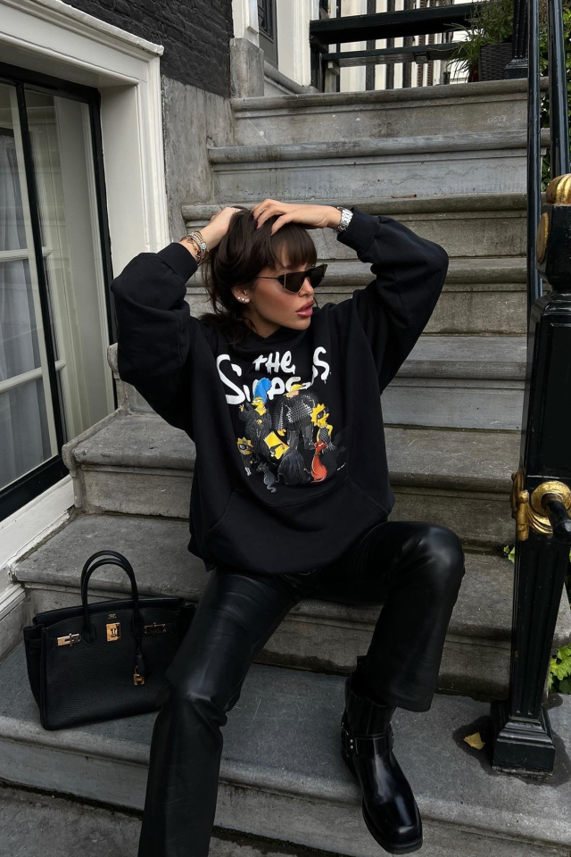 Siyah Önü Baskılı Hoodie Sweat ATE2264