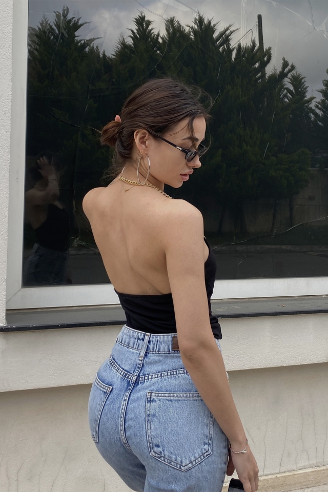 Siyah Sırt Detay Crop Top ATE6687