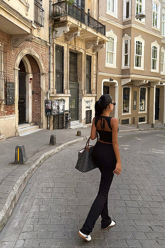 Siyah Solis 5 Li Yoga Set