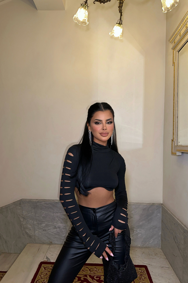 Siyah Uzun Kol Crop Top ATE-0173 - gecce