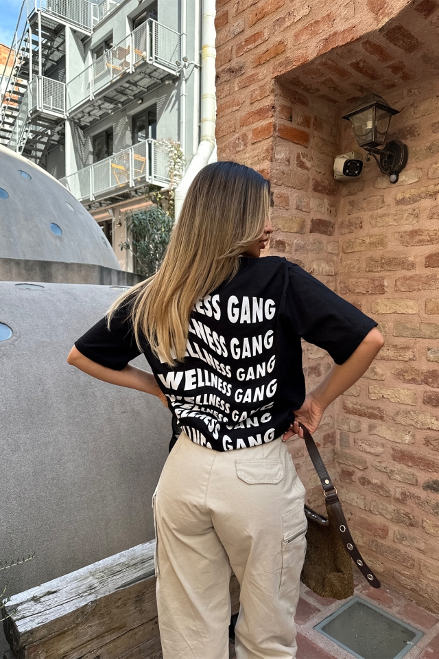Siyah Wellness Gang Baskılı Tişört ATE6073