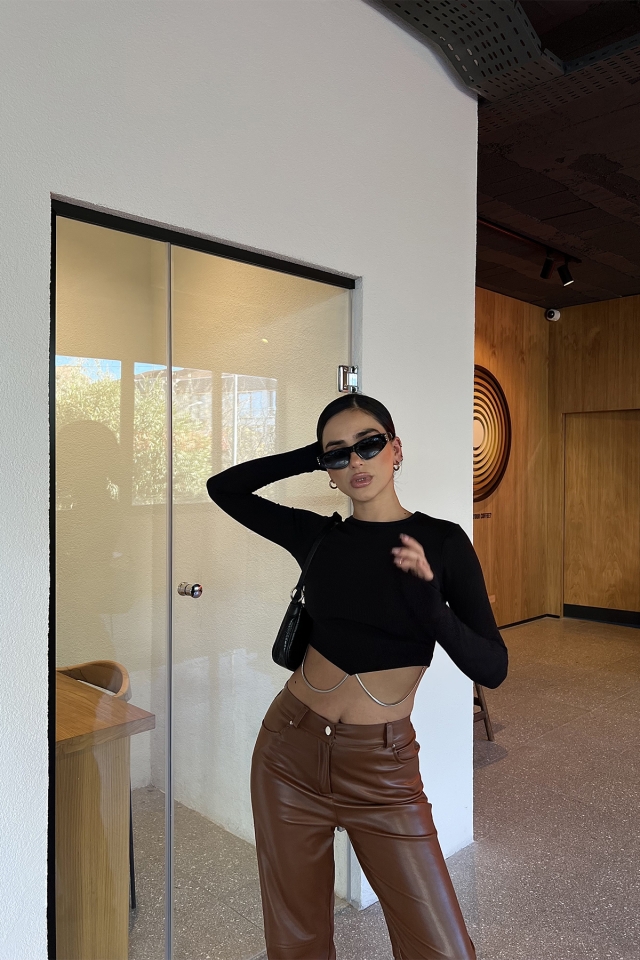Siyah Zincir Detay Crop Top ATE3238