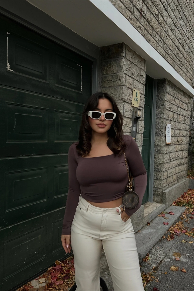 Taş Kare Yaka Crop Top