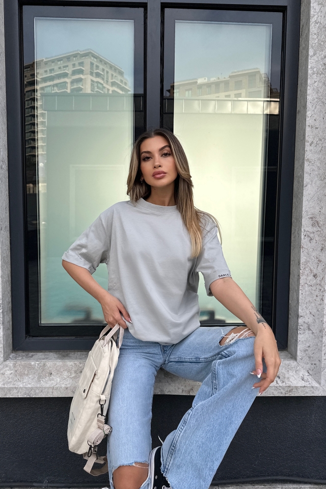Taş Kolu Yazılı Basic Tişört ATE6101
