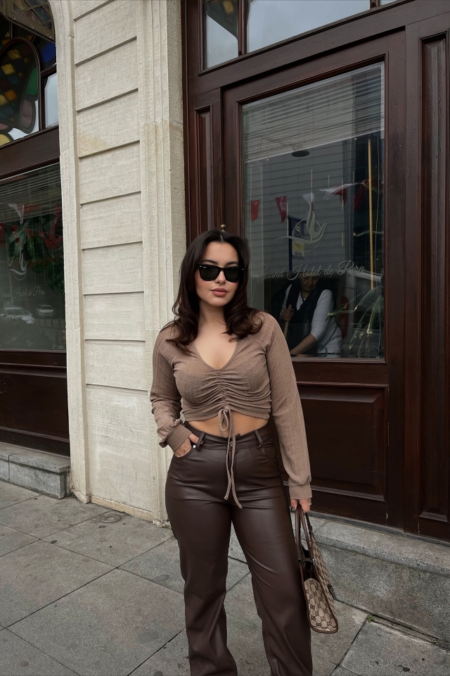 Taş Tül Bağlamalı Crop Top ATE2926