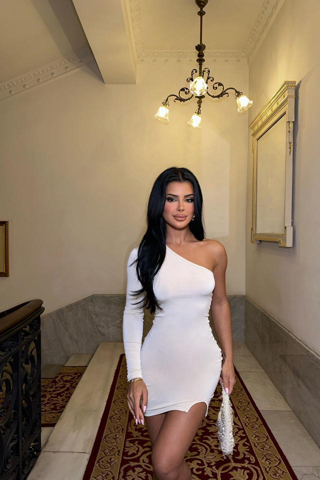 Bej Tek Kol Yırtmaçlı Elbise ATE-0075