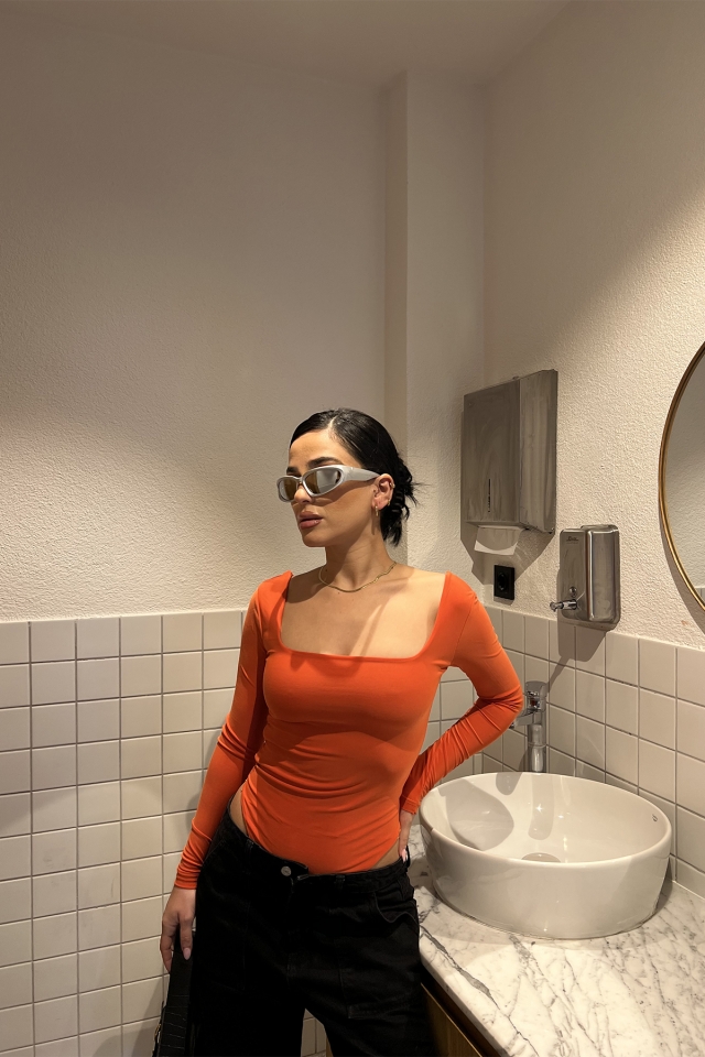 Turuncu Kare Yaka Bodysuit ATE3263 - EYYO