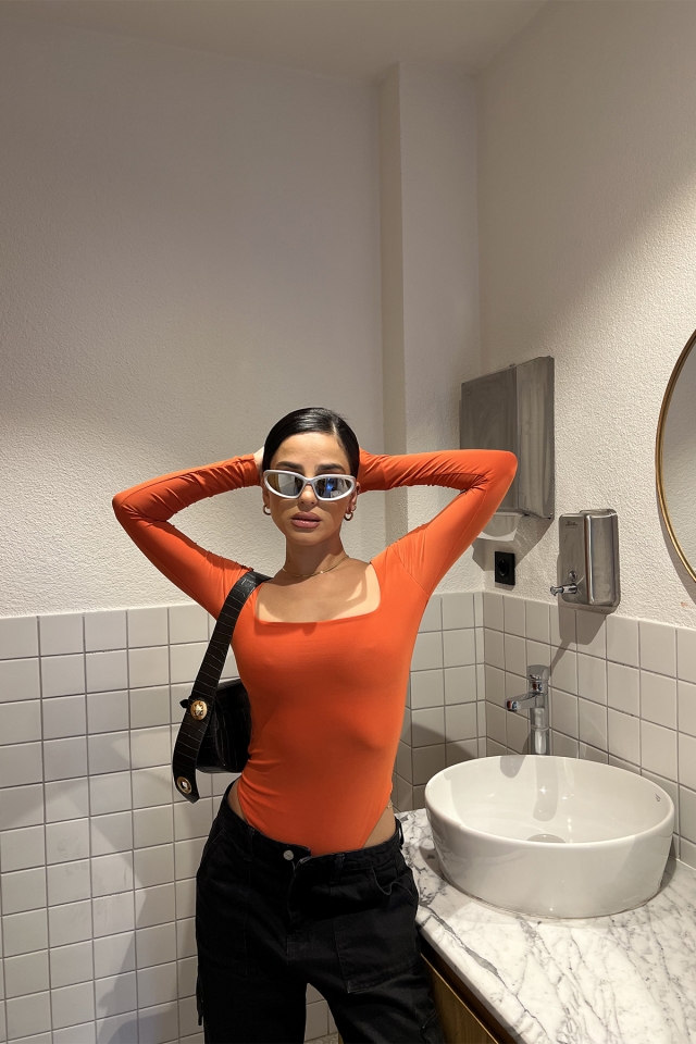 Turuncu Kare Yaka Bodysuit ATE3263